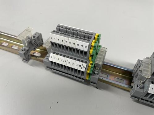 Phoenix Contact etage rijgklemmen aansluitklemmen railklem, Hobby en Vrije tijd, Elektronica-componenten, Zo goed als nieuw, Ophalen of Verzenden