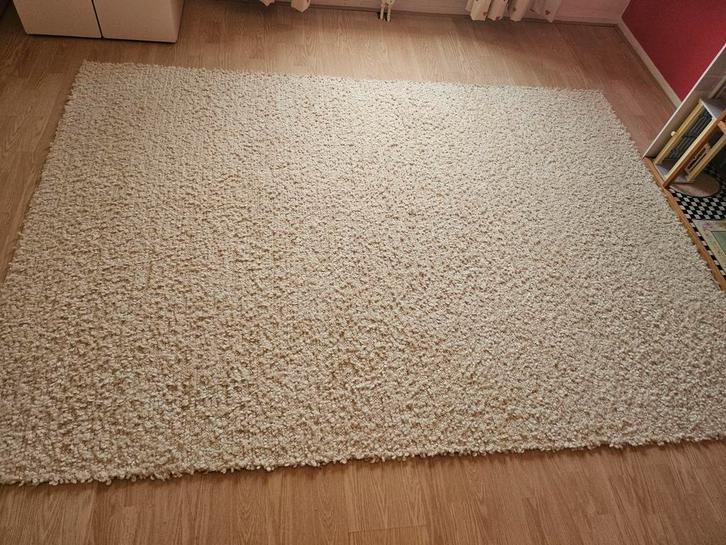 By Boo Loop Vloerkleed ZGAN - Ook Beige Beschikbaar!, Huis en Inrichting, Stoffering | Tapijten en Kleden, Ophalen
