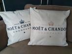 Ecru kleurige kussens van MOËT & CHANDON ‼️, Huis en Inrichting, Woonaccessoires | Kussens, Ophalen of Verzenden, Nieuw, Zwart