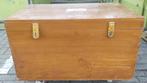 Massief houten vintage reiskist, jaren 50 uit Indonesië., Ophalen, Gebruikt, 50 tot 100 cm, 50 tot 75 cm