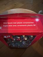 Mini boom met plastic ornamenten, Diversen, Kerst, Ophalen of Verzenden, Nieuw