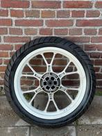 Achtervelg derbi gpr/ aprillia rs 50 met band 17 inch, Ophalen of Verzenden, Zo goed als nieuw, Overige typen