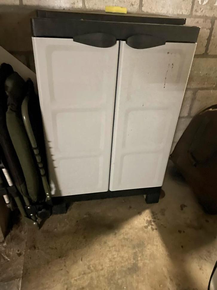 Kunststof Tuinkast met Dubbele Deur, Tuin en Terras, Bergingen en Tuinkasten, Gebruikt, Overige typen, Kunststof, Ophalen