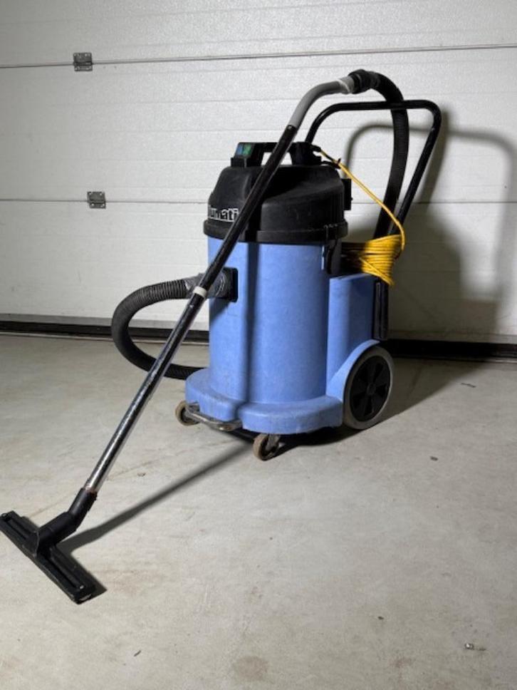 Numatic WVD1800PH, Witgoed en Apparatuur, Stofzuigers, Zo goed als nieuw, Stofzuiger, 2000 watt of meer, Ophalen