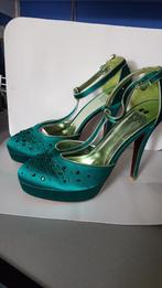 Stiletto.s maat 40   Even en ODD, Kleding | Dames, Ophalen of Verzenden, Zo goed als nieuw, Zwart