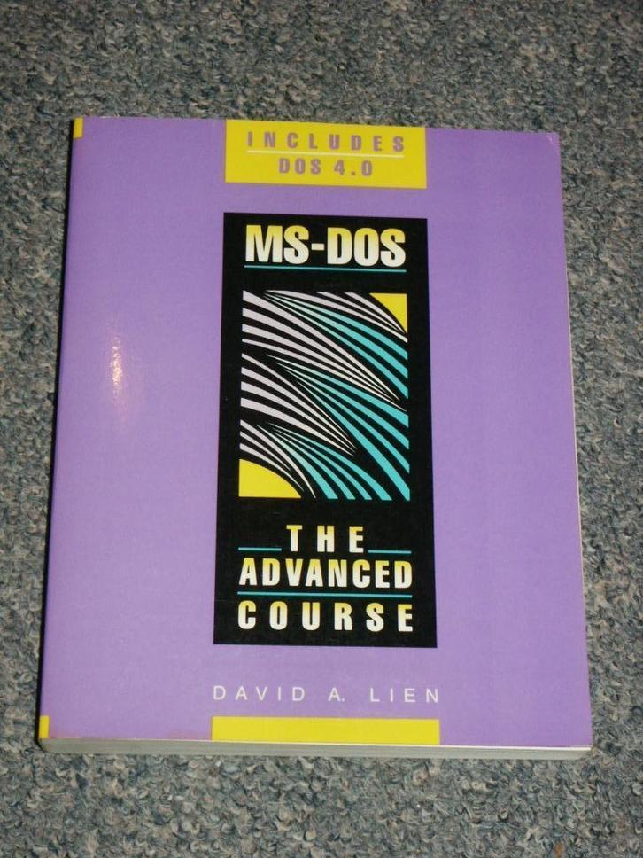 MS-DOS Version 4.X The Advanced Course, Boeken, Informatica en Computer, Zo goed als nieuw, Besturingssystemen, Ophalen of Verzenden