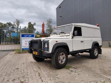 Land Rover Defender 110 TD5 Hardtop 4WD 2006 beschikbaar voor biedingen