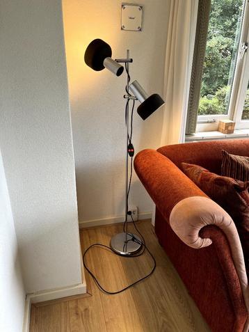 Vintage stalamp beschikbaar voor biedingen