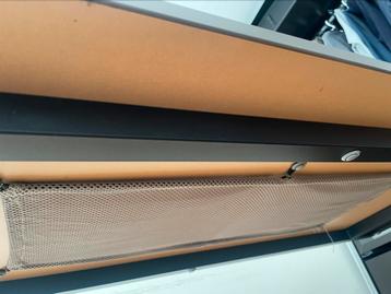 IKEA Bekant bureau / desk 140x60cm - afbeelding 6