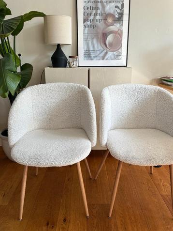 Set van 4 eetkamerstoelen  beschikbaar voor biedingen