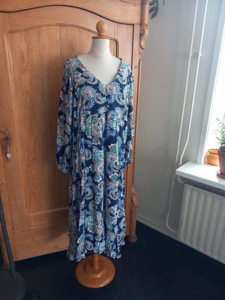 Nieuwe handmade viscose jurk - oversized model XL, Kleding | Dames, Jurken, Nieuw, Maat 46/48 (XL) of groter, Blauw, Onder de knie