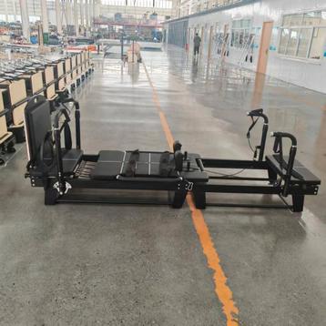 pilates reformer proff Megaformer beschikbaar voor biedingen