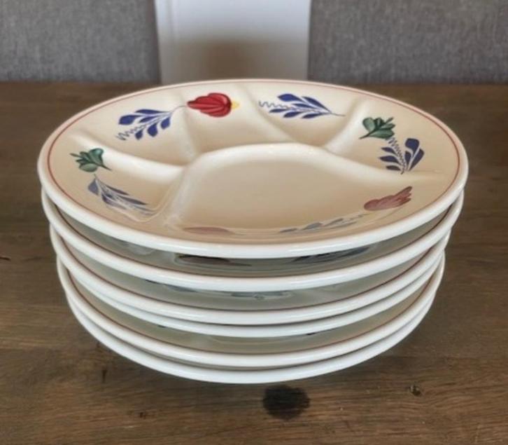 Fondue / Gourmetborden Boerenbont van Boch (6 stuks), Huis en Inrichting, Keuken | Servies, Zo goed als nieuw, Bord(en), Overige stijlen