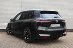 BMW iX xDrive50 High Executive / Panoramadak / Trekhaak / Ad, Auto's, BMW, 523 pk, Met garantie (alle), Zwart, Vierwielaandrijving