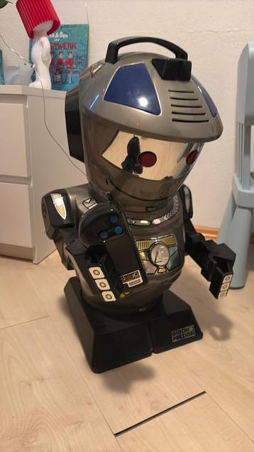 Emilio Giochi Preziosi 1980s vintage robot Italy beschikbaar voor biedingen