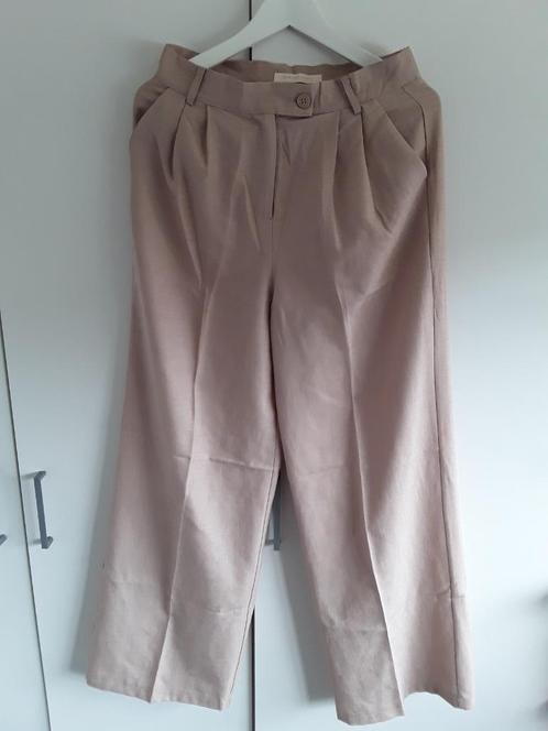Maraislise Beige Lange Broek Maat 38, Kleding | Dames, Broeken en Pantalons, Zo goed als nieuw, Maat 38/40 (M), Beige, Lang, Verzenden