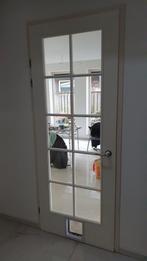 Binnendeur met glas en kattenluik, Ophalen, Gebruikt, 80 tot 100 cm, 215 cm of meer