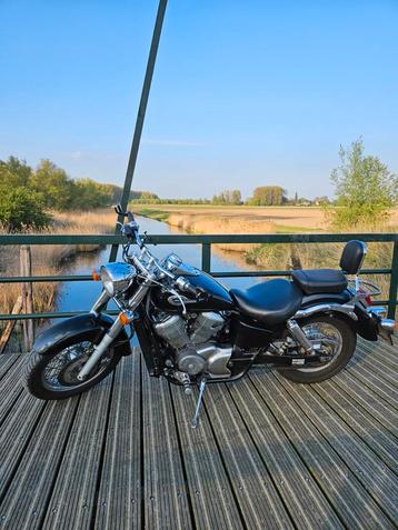 Honda shadow ace 750 beschikbaar voor biedingen