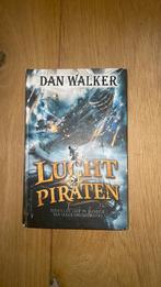 Dan Walker - Luchtpiraten, Ophalen of Verzenden, Zo goed als nieuw, Dan Walker