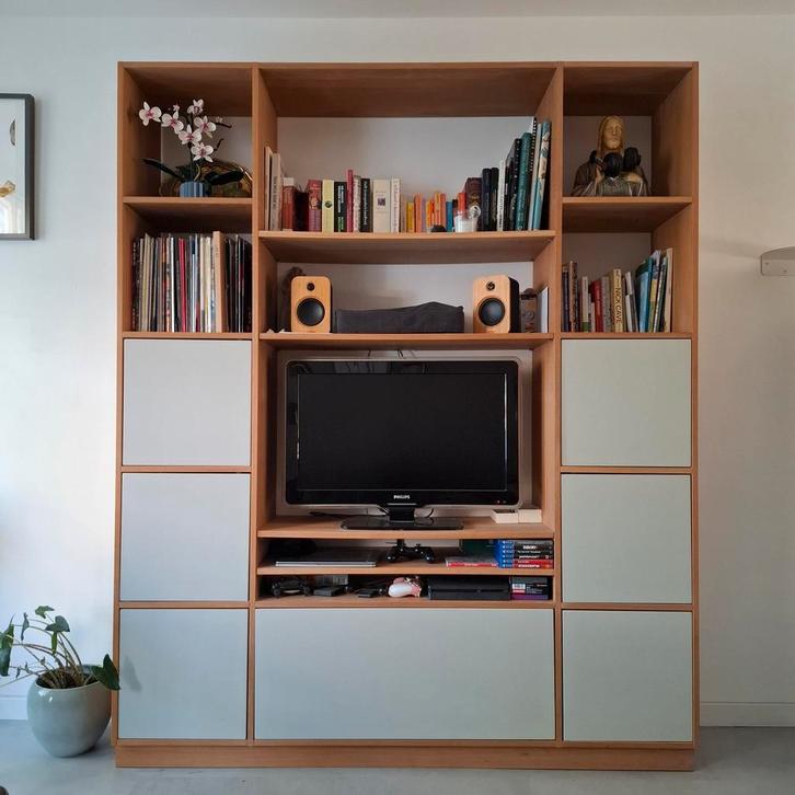 Mooie tv / boekenkast ( of wat je zelf wil!), Huis en Inrichting, Kasten | Wandmeubels, Zo goed als nieuw, 200 cm of meer, 200 tot 250 cm