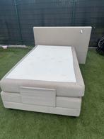 Te koop boxspring 120x200 elektrische uitvoering, Huis en Inrichting, Gebruikt, Ophalen of Verzenden, Twijfelaar, 120 cm
