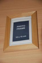 Fotolijstje met geribbeld blank hout., Minder dan 50 cm, Ophalen of Verzenden, Zo goed als nieuw, Minder dan 50 cm
