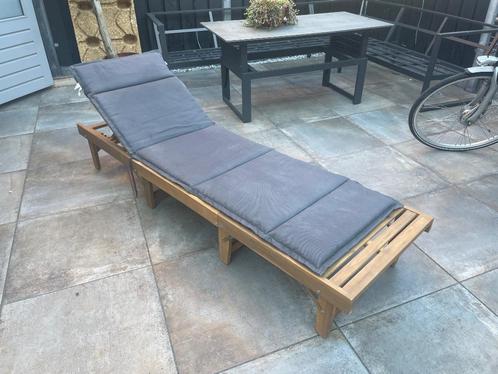Inklapbaar acaciahouthouten ligbed, Tuin en Terras, Ligbedden, Zo goed als nieuw, Hout, Inklapbaar, Verstelbaar, Ophalen