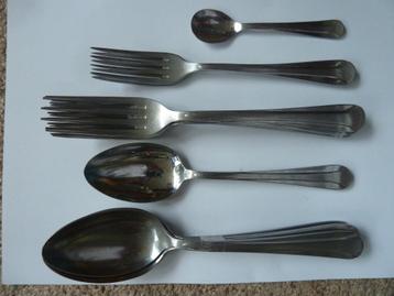 Bestek Sola Hetty - 23 onderdelen  beschikbaar voor biedingen