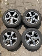 Volkswagen velgen 16inch + banden, Auto-onderdelen, Banden en Velgen, 16 inch, 205 mm, Winterbanden, Ophalen of Verzenden