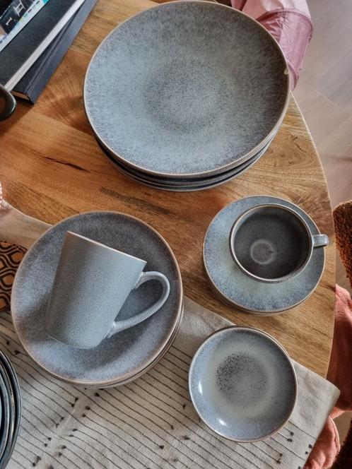 Serviesset blauw Cosy & Trendy + Schalen, Huis en Inrichting, Keuken | Servies, Gebruikt, Compleet servies, Effen, Aardewerk, Ophalen