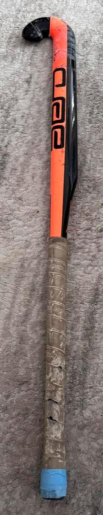 Hele mooie gebreukte hockeystick  beschikbaar voor biedingen