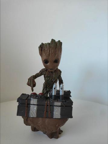 Guardians of the galaxy groot. beschikbaar voor biedingen