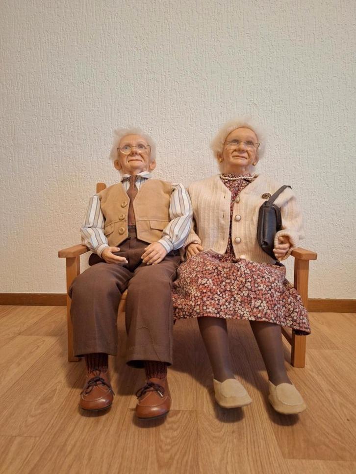 Handgemaakt poppenstel: opa en oma, Verzamelen, Poppen, Gebruikt, Pop, Levensecht of Reborn, Ophalen of Verzenden
