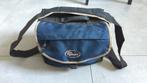 Lowepro Nova 4 Cameratas, Ophalen of Verzenden, Zo goed als nieuw, Schoudertas, Lowepro