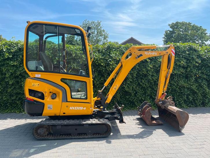 Kunota kx19-4 2013 1900kg cw05 3bakken uits. Onderstel., Zakelijke goederen, Machines en Bouw | Kranen en Graafmachines, Graafmachine