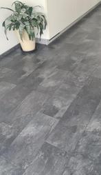 Donkergrijs Laminaat (42m2) - Zelf verwijderen!, Doe-het-zelf en Verbouw, Vloerdelen en Plavuizen, Ophalen, Kunststof, Gebruikt
