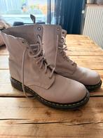 Dr martens vintage taupe mt 42, Kleding | Dames, Schoenen, Ophalen, Zo goed als nieuw, Zwart