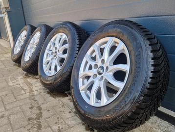 Kia Sportage 215 70 16 5x114.3 velgen + banden beschikbaar voor biedingen