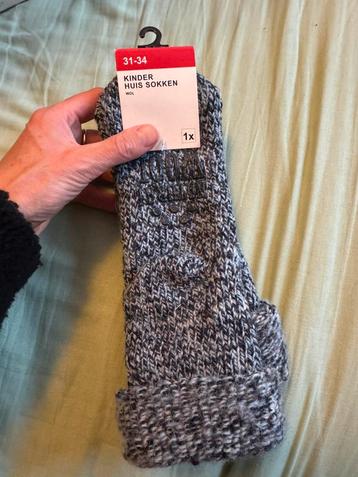 * nieuw * wollen sokken mt 31-34 met anti slip zool beschikbaar voor biedingen