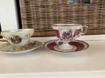 Twee bijzonde kopjes van porselein, Antiek en Kunst, Ophalen of Verzenden
