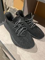 Zwart yeezy maat 46, Kleding | Heren, Schoenen, Ophalen of Verzenden, Zo goed als nieuw, Zwart