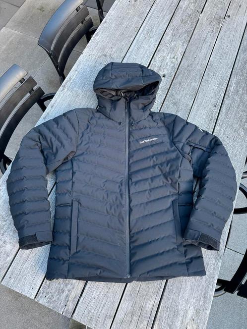 Peak Performance ski jack - maat L - NIEUWSTAAT, Kleding | Heren, Wintersportkleding, Zo goed als nieuw, Jack, Maat 52/54 (L)