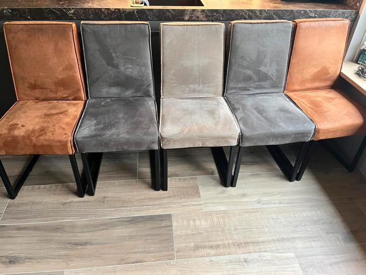 Industriële eetkamerstoelen, Huis en Inrichting, Stoelen, Gebruikt, Vijf, Zes of meer stoelen, Metaal, Stof, Bruin, Ophalen