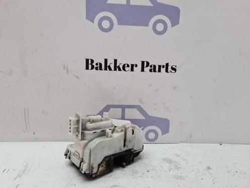 Deurslot Mechaniek 2Deurs rechts van een Volkswagen Golf, Auto-onderdelen, Carrosserie en Plaatwerk, Volkswagen, Gebruikt, 3 maanden garantie