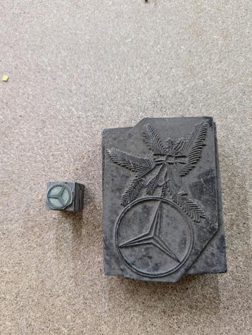 Nostalgisch clichee beschikbaar voor biedingen