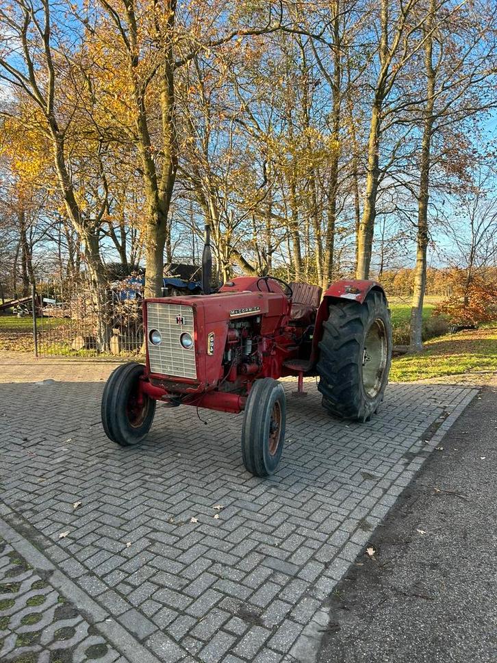 Tekoop international 624 met kenteken, Zakelijke goederen, Agrarisch | Tractoren, Case IH, tot 80 Pk, Gebruikt, Ophalen of Verzenden