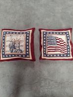 Amerikaanse kussens 2 stuks, Ophalen of Verzenden, Zo goed als nieuw, Rood, Vierkant