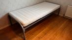 Logeerbed 90x200 inclusief matras en dekbed, Huis en Inrichting, Slaapkamer | Bedden, Ophalen, 90 cm, Eenpersoons, Zo goed als nieuw