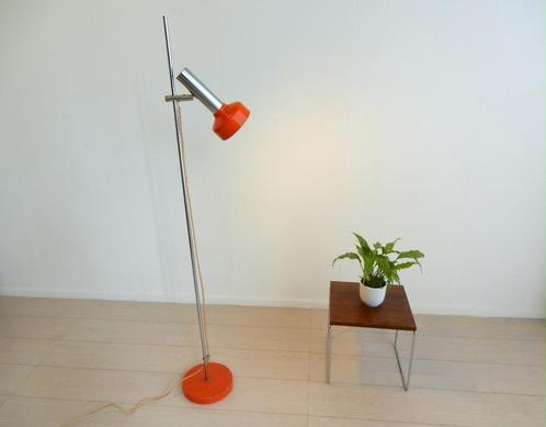 retro vintage lamp design vloerlamp staanlamp oranje, Huis en Inrichting, Lampen | Vloerlampen, Gebruikt, 150 tot 200 cm, Metaal
