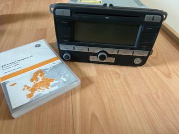 VW Golf 5 Radio Navigatie Origineel beschikbaar voor biedingen